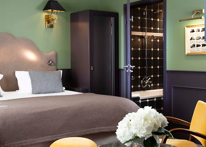 Hotel Monsieur &