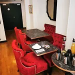 Monsieur & Hotel 4*