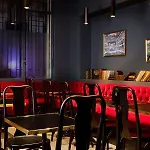 Monsieur & 4* Paris