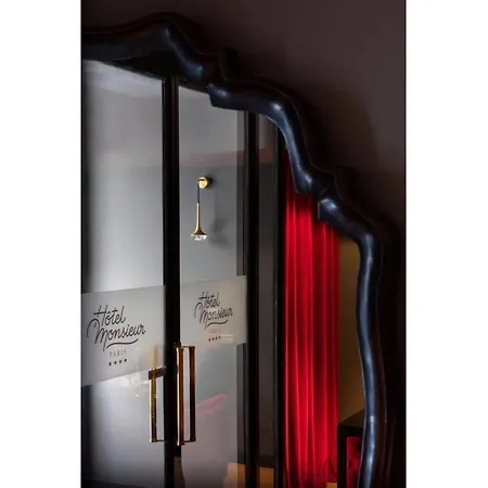 Monsieur & Hotel 4*