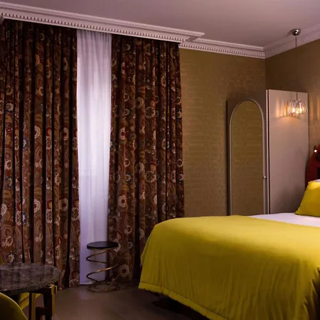 Hotel Monsieur & 4*