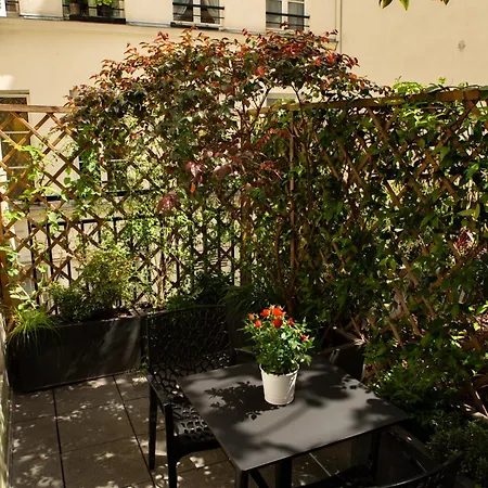 Monsieur & Hotel Paris